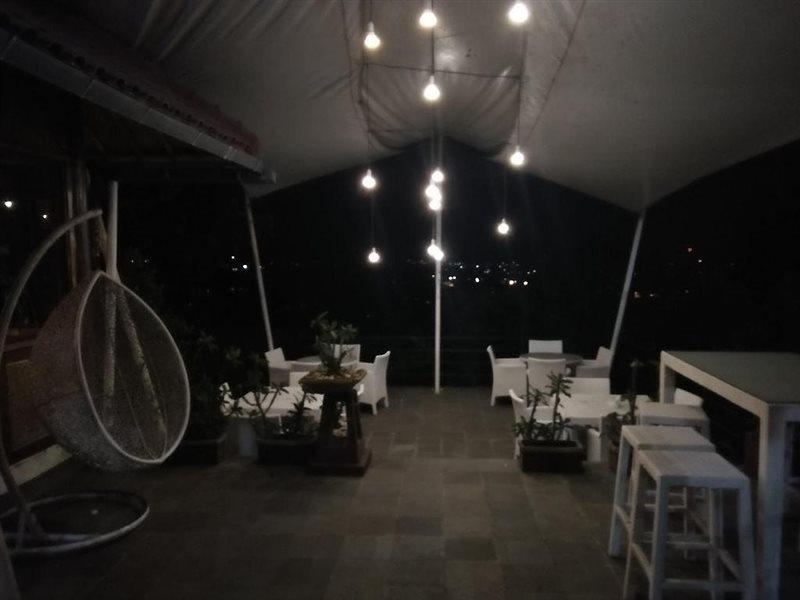 Bukit Alamanda Resort Garut Exterior photo