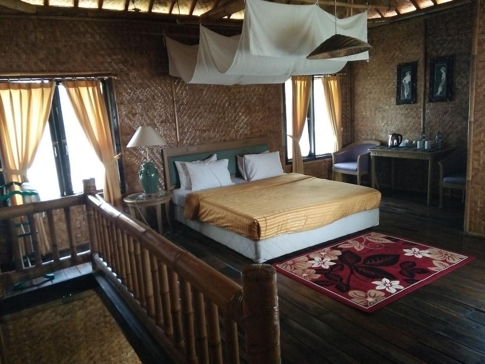 Bukit Alamanda Resort Garut Exterior photo